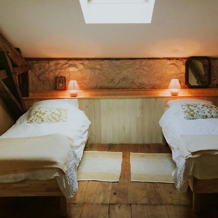 Chateau Barayre - Beautiful 12Th Century Castle With Pool And Large Garden Laussou Eksteriør billede