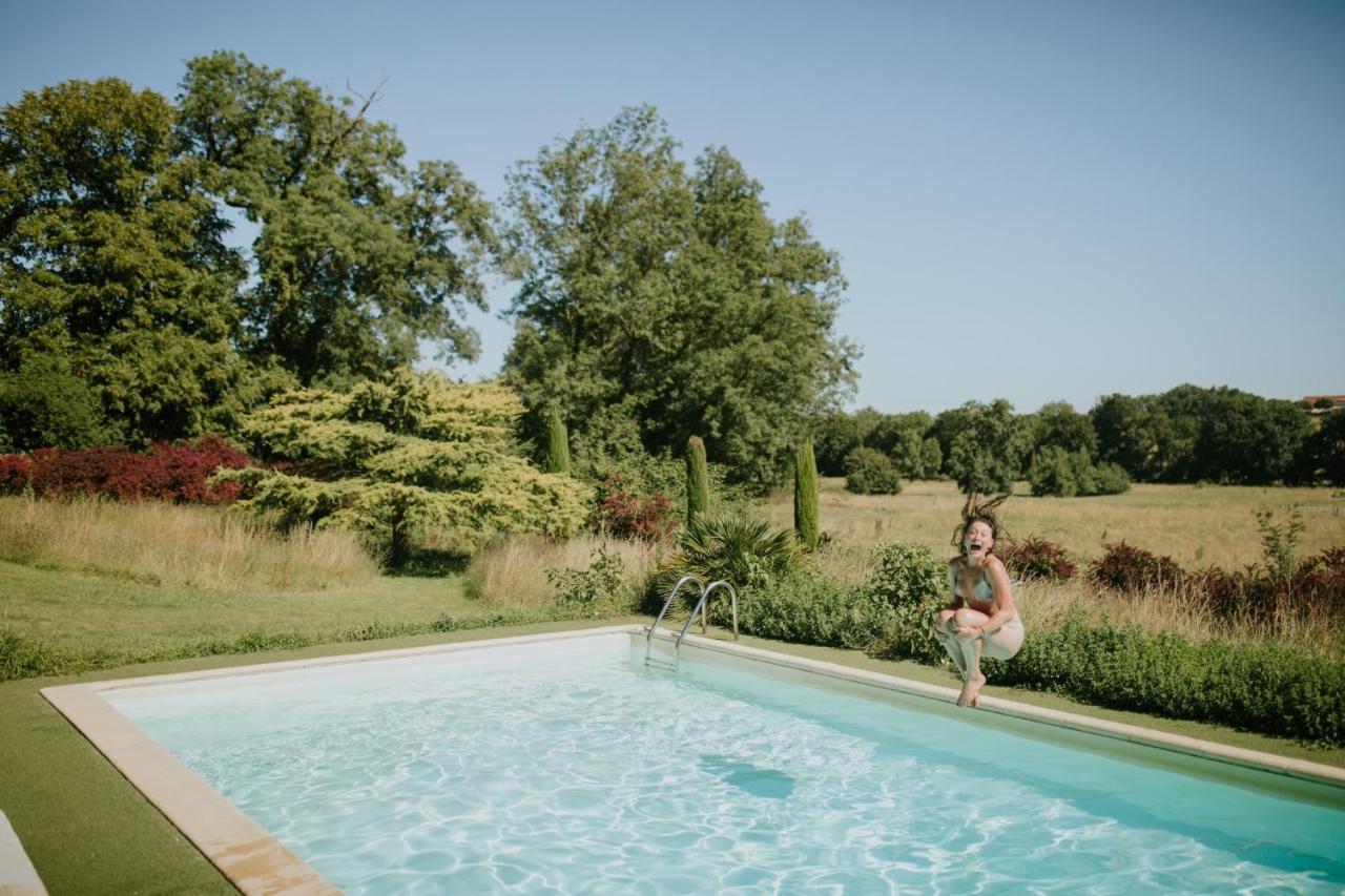 Chateau Barayre - Beautiful 12Th Century Castle With Pool And Large Garden Laussou Eksteriør billede
